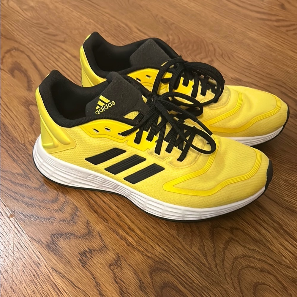Adidas Duramo Yellow and Black Sneakers
